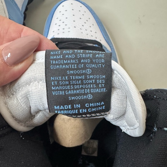 Air Jordan 1 Retro High OG “University Blue” – Size 10, Worn Once - Picture 8 of 16